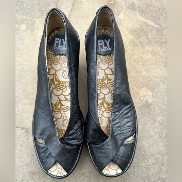 Fly London Yoma 307 Fly Peep Toe Wedge Sandals Slip-ons Pewter Size 40 US Size 9 - Picture 3 of 9